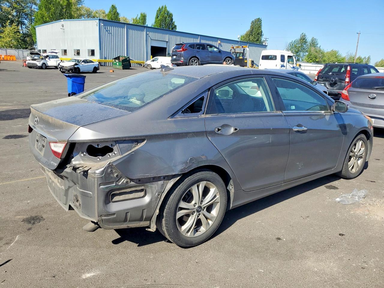 2011 HYUNDAI SONATA