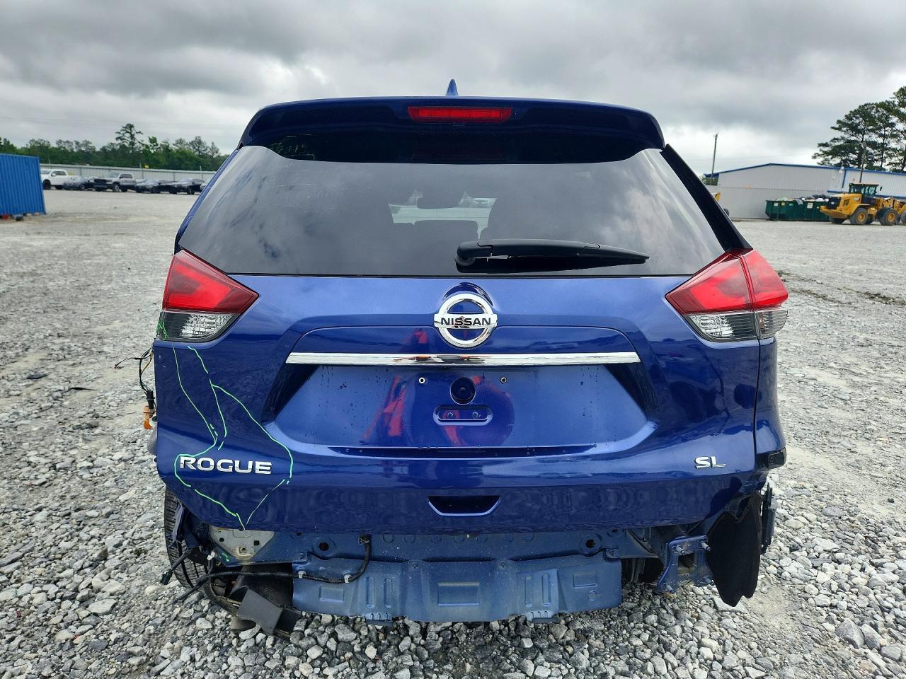 2018 NISSAN ROGUE
