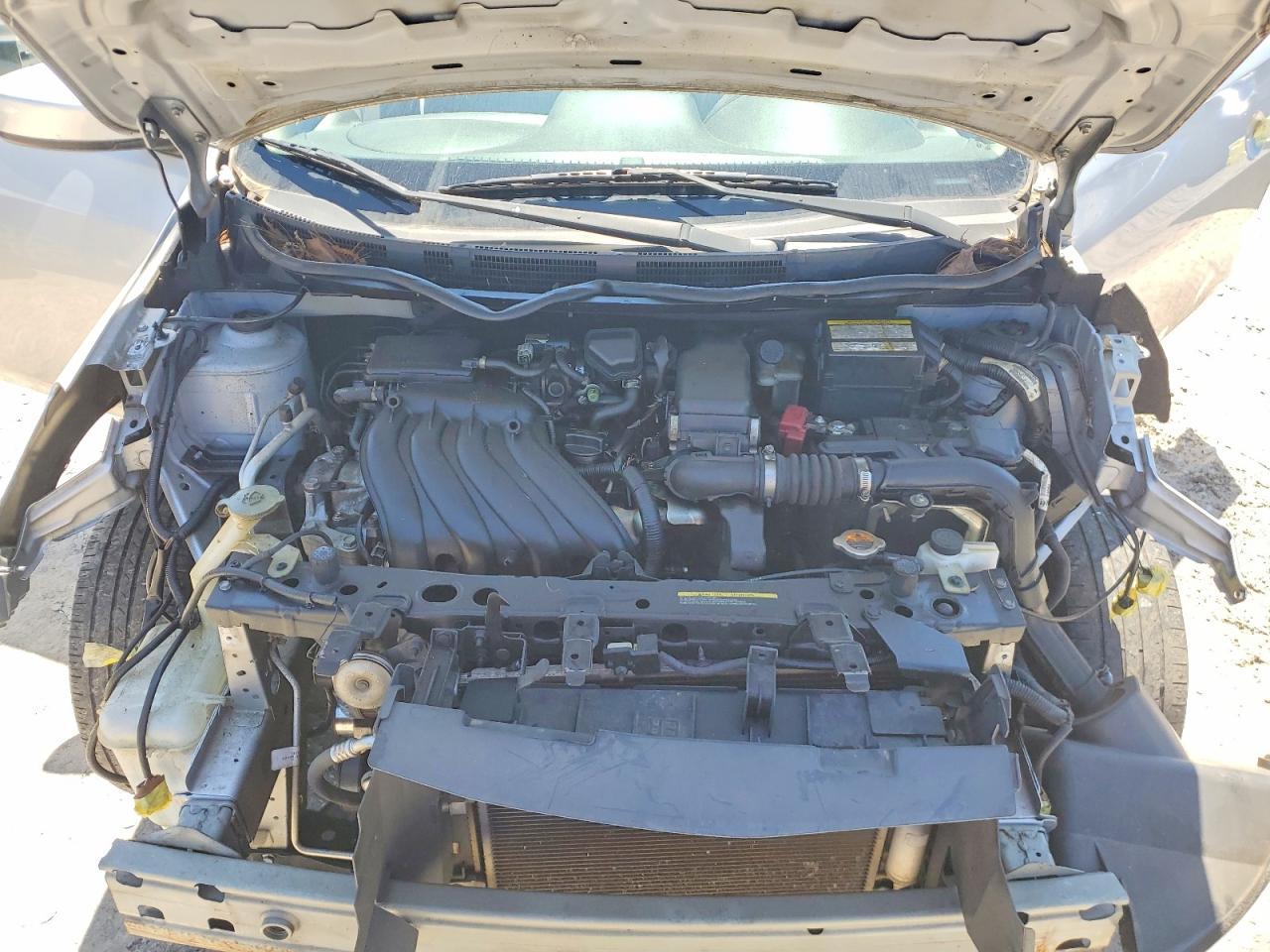 2016 NISSAN VERSA