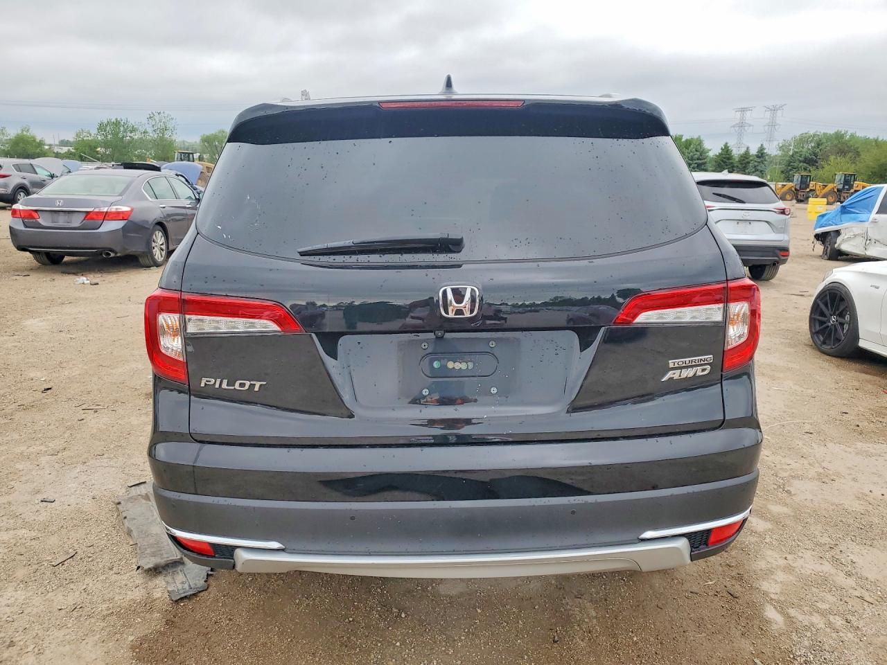 2021 HONDA PILOT