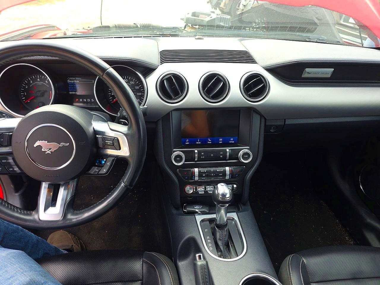 2021 FORD MUSTANG