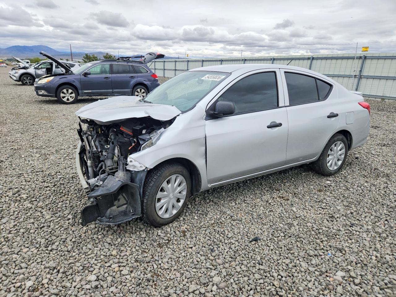 2015 NISSAN VERSA