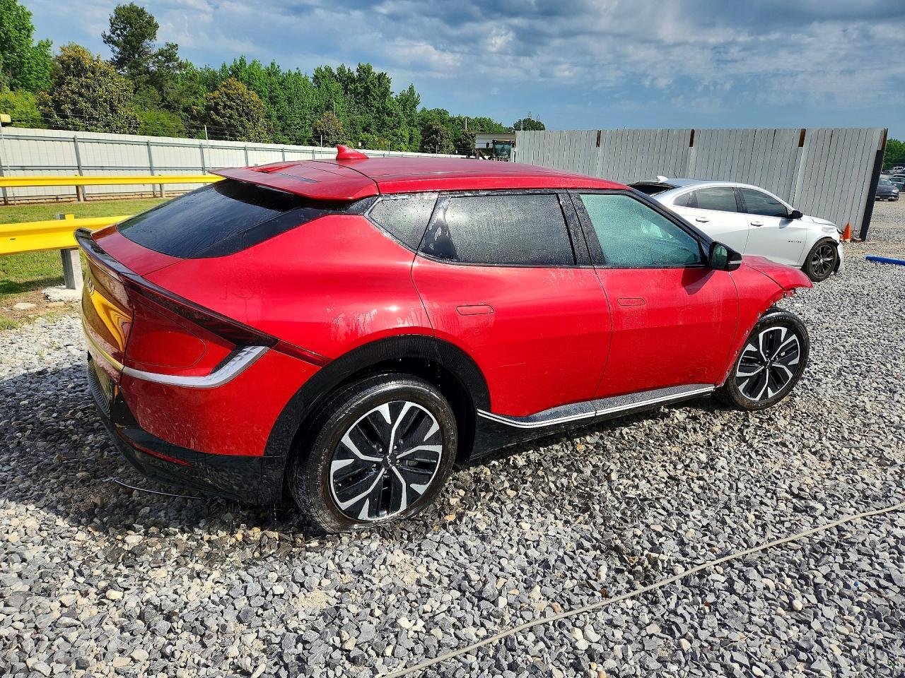 2023 KIA EV6