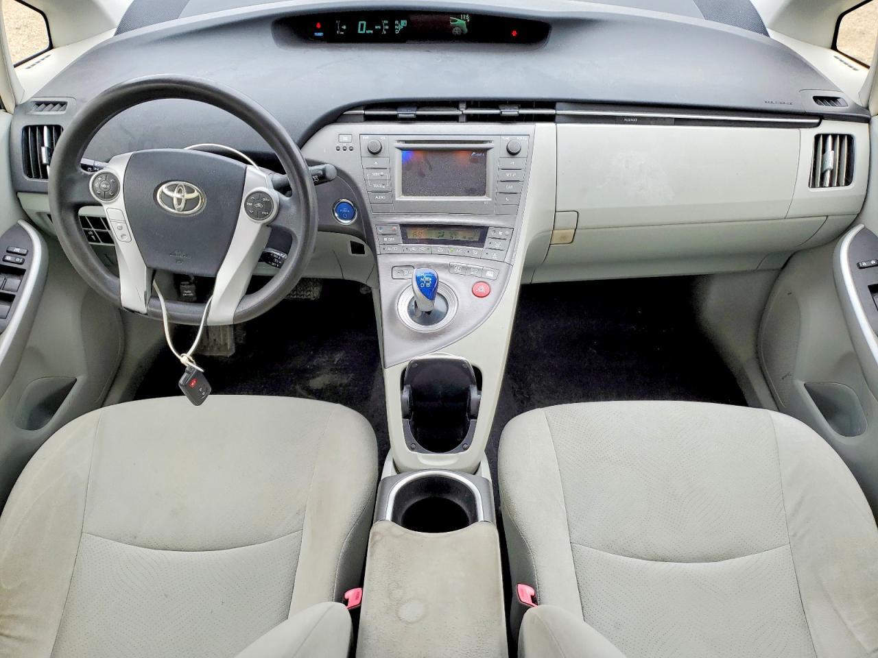 2012 TOYOTA PRIUS