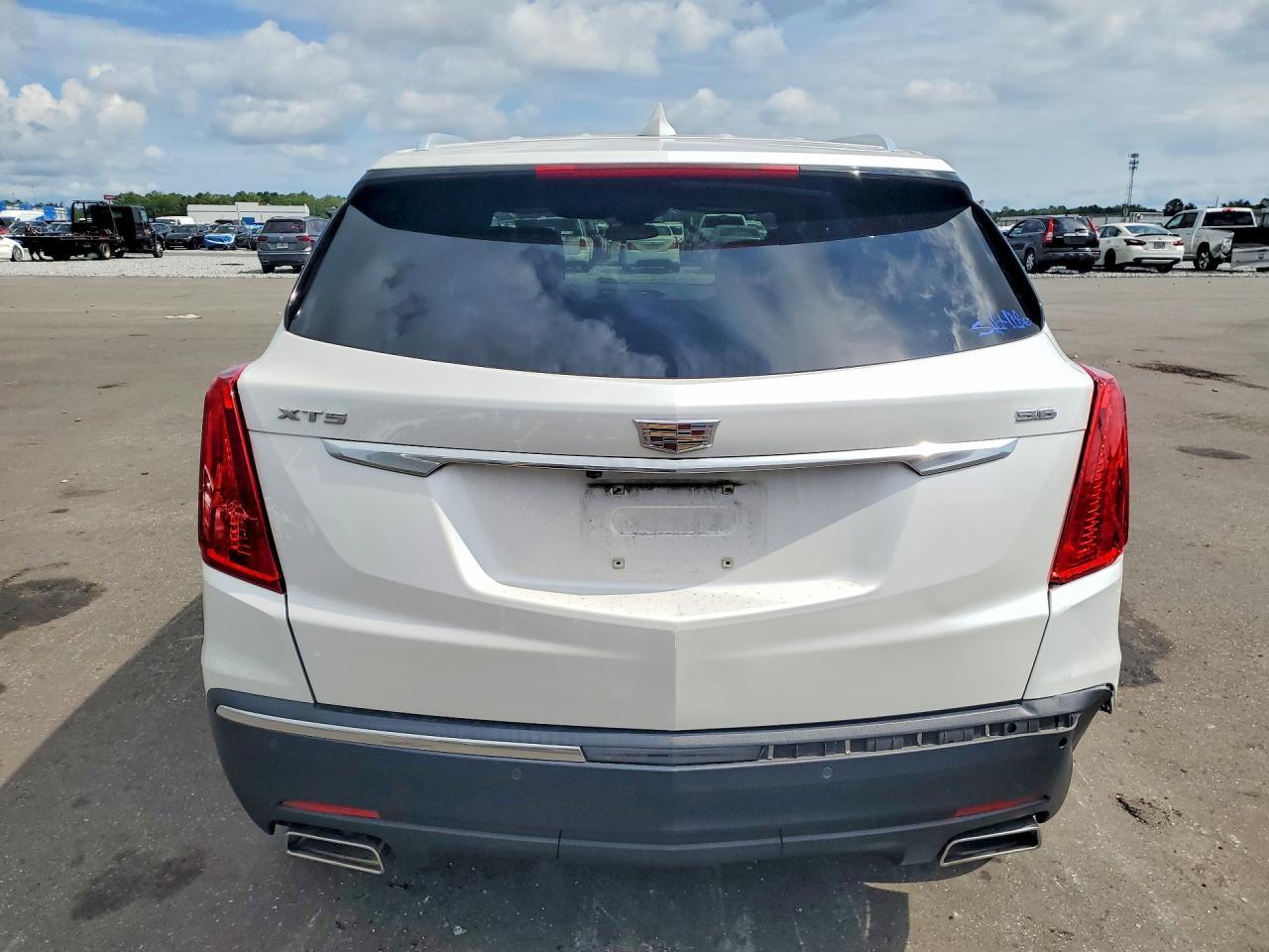 2019 CADILLAC XT5