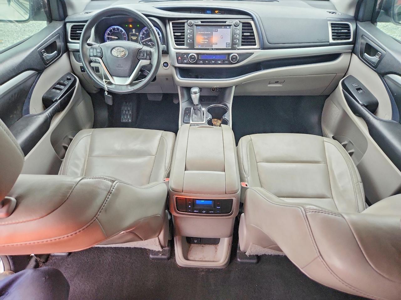 2015 TOYOTA HIGHLANDER