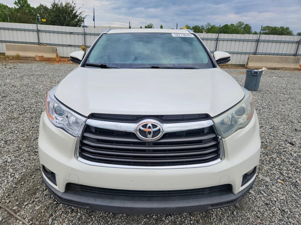 2015 TOYOTA HIGHLANDER