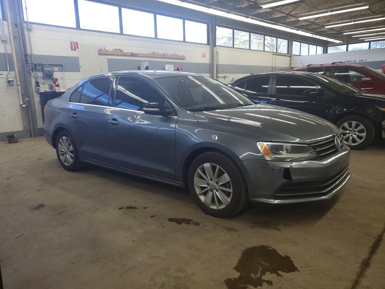 2015 VOLKSWAGEN JETTA