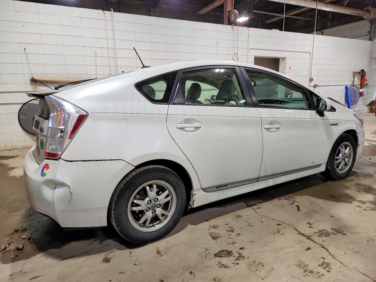 2011 TOYOTA PRIUS