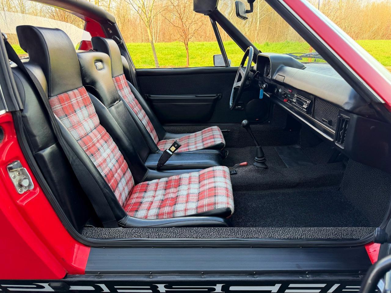 1975 PORSCHE 914