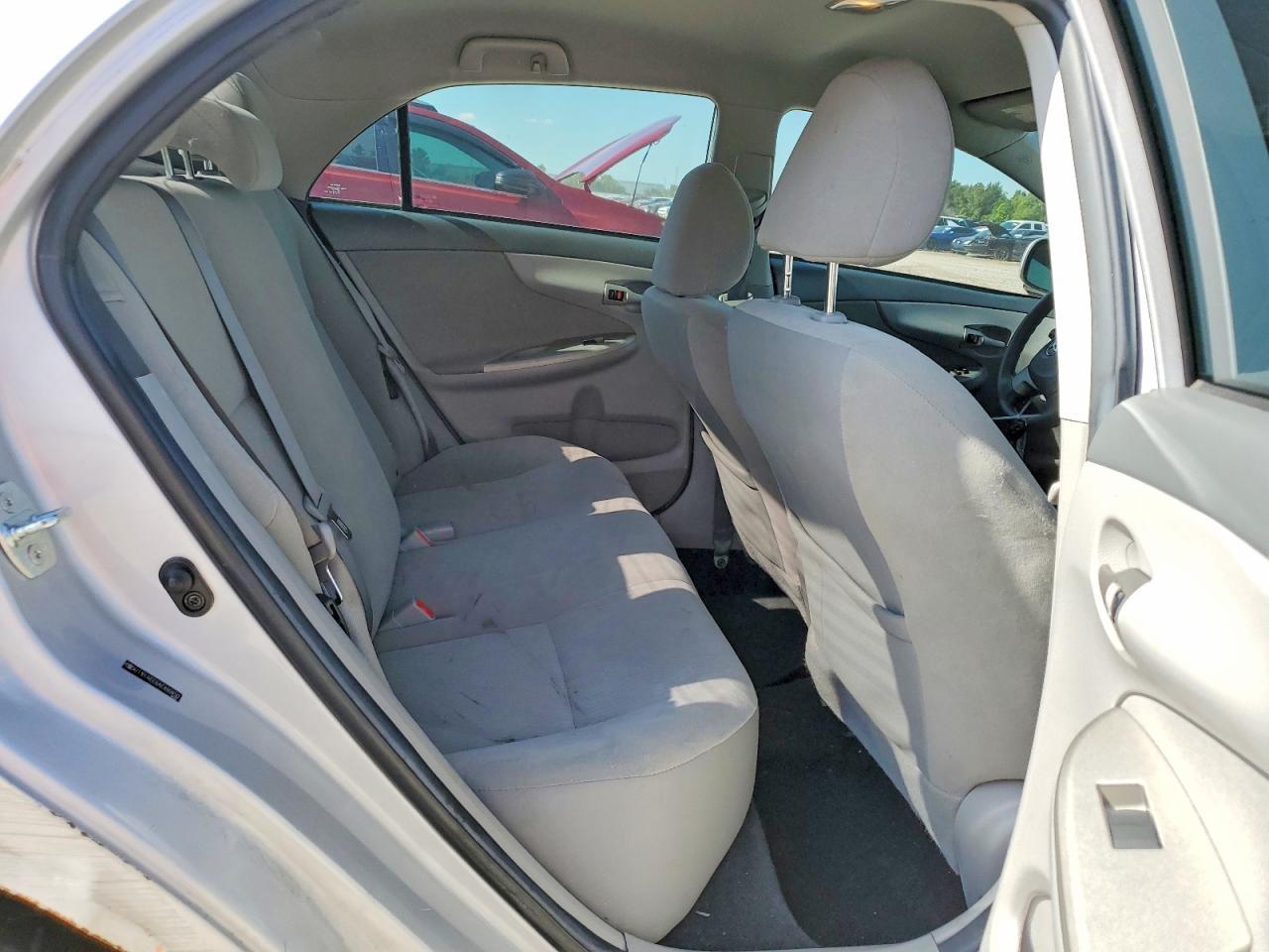 2010 TOYOTA COROLLA