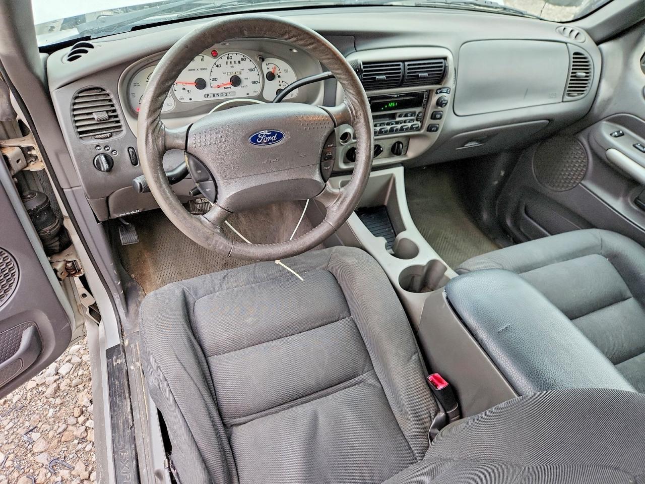 2001 FORD Explorer Sport Trac