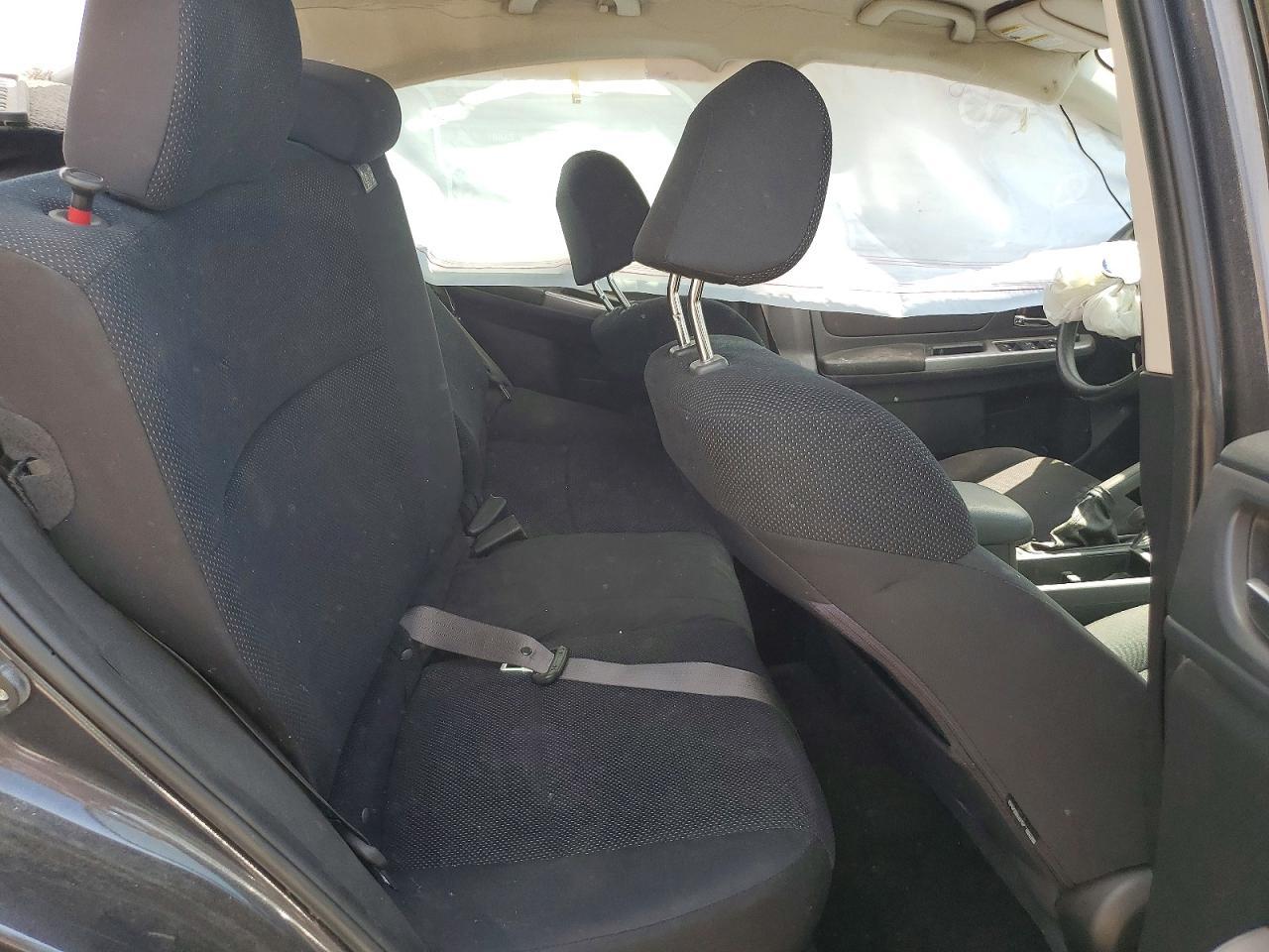 2016 SUBARU IMPREZA