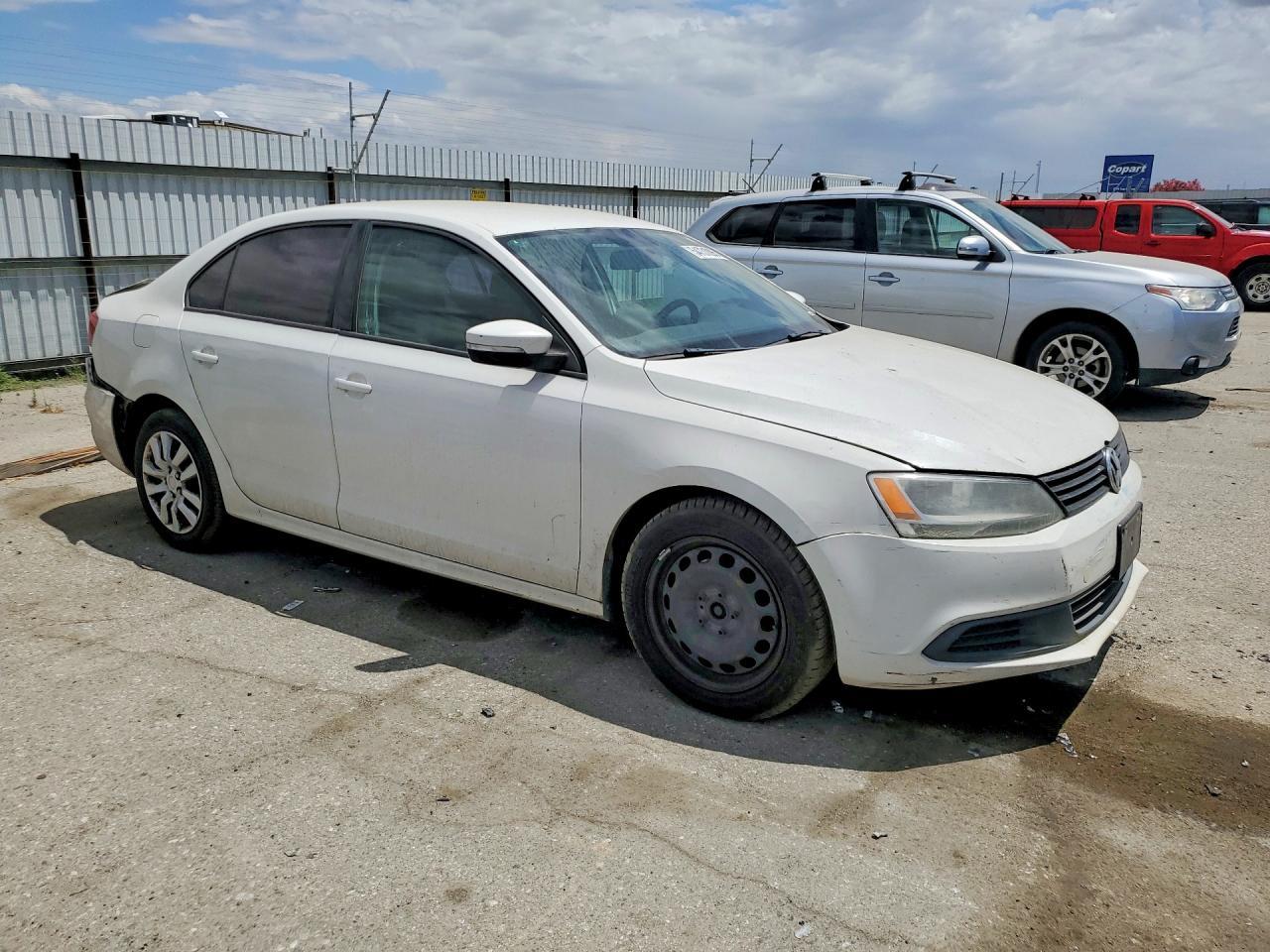 2012 VOLKSWAGEN JETTA