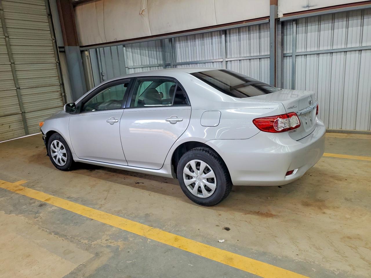 2011 TOYOTA COROLLA