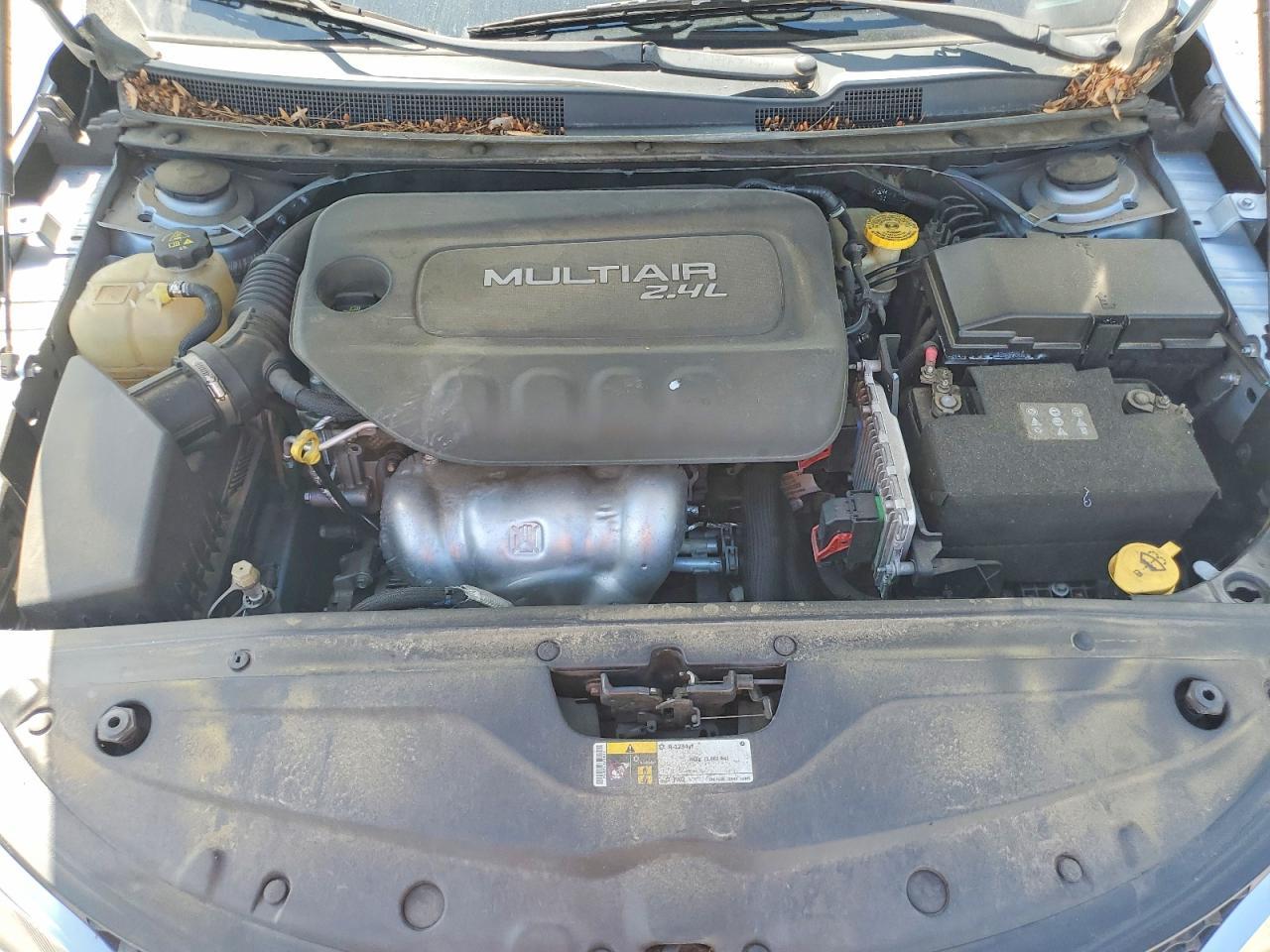2015 CHRYSLER 200