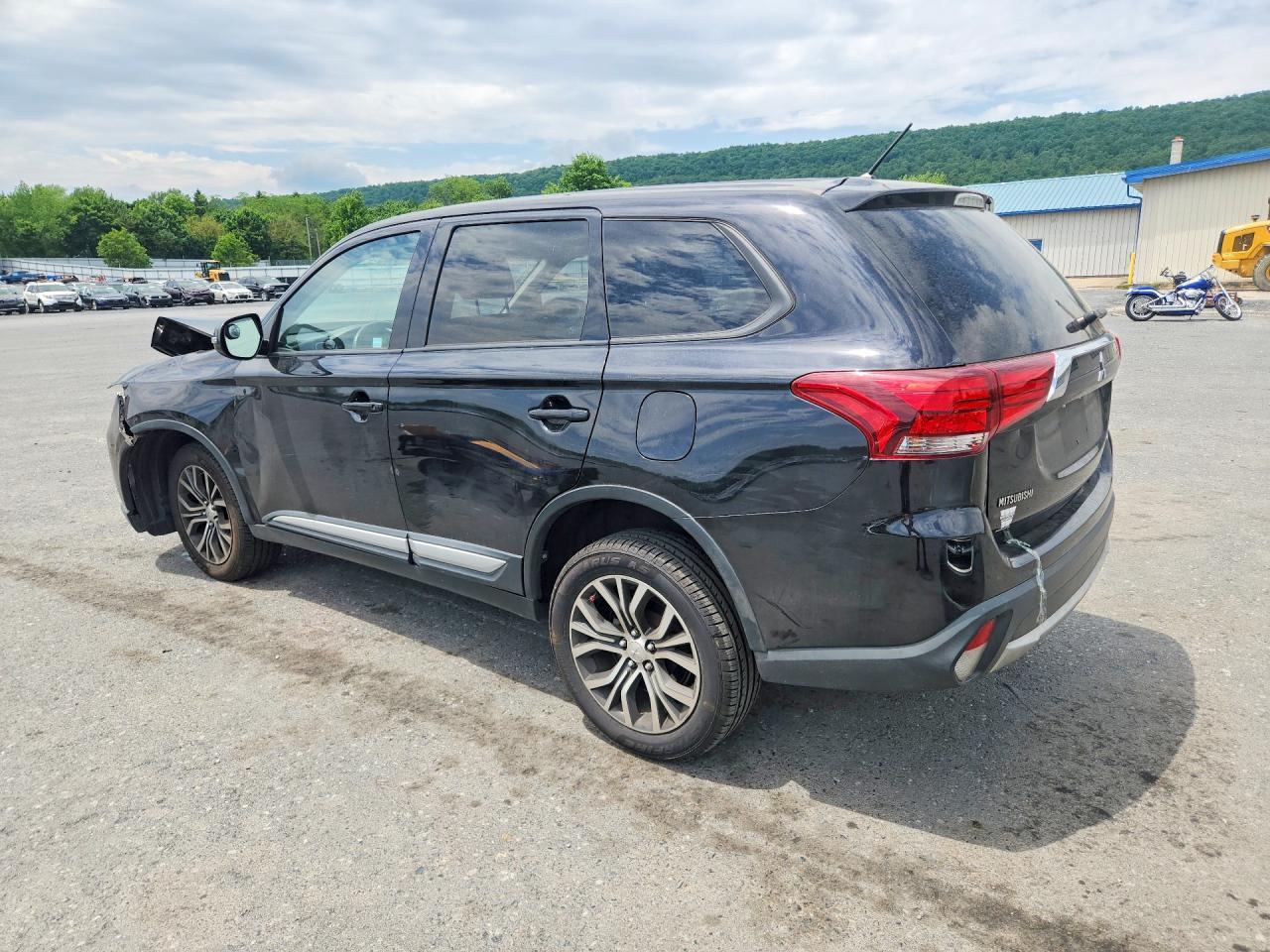 2016 MITSUBISHI outlander