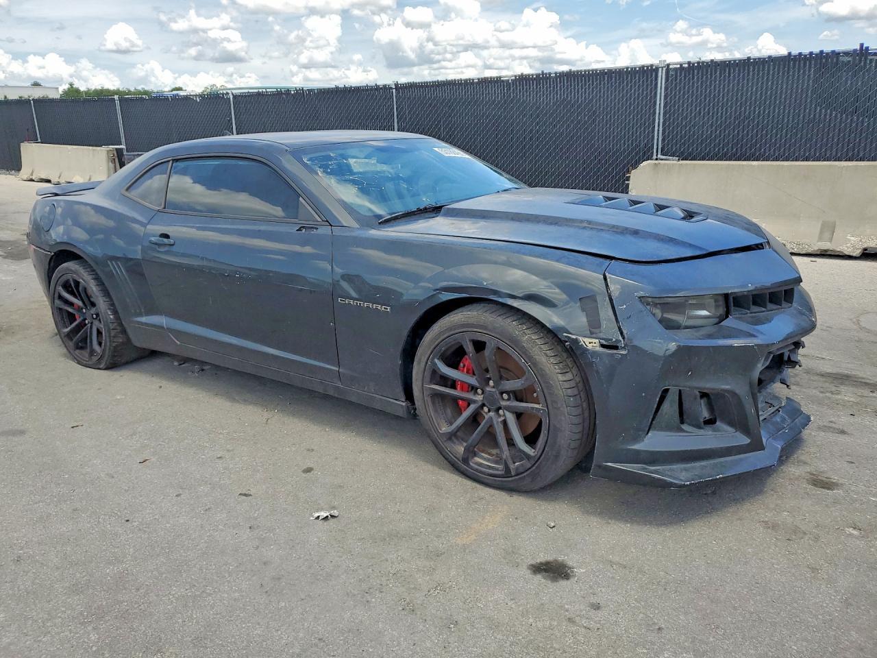 2015 CHEVROLET Camaro