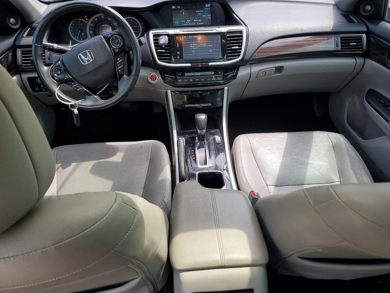 2017 HONDA ACCORD