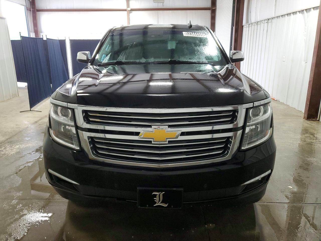 2016 CHEVROLET Suburban