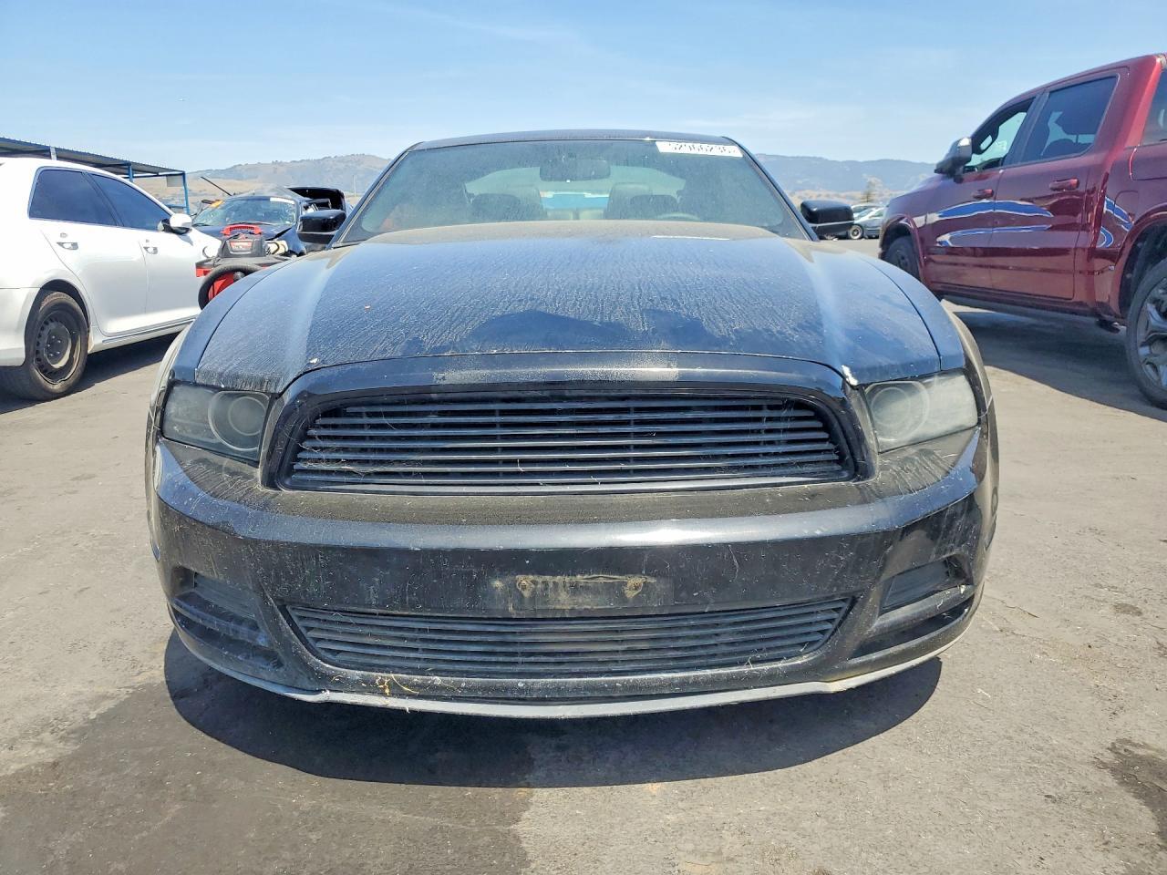 2013 FORD MUSTANG