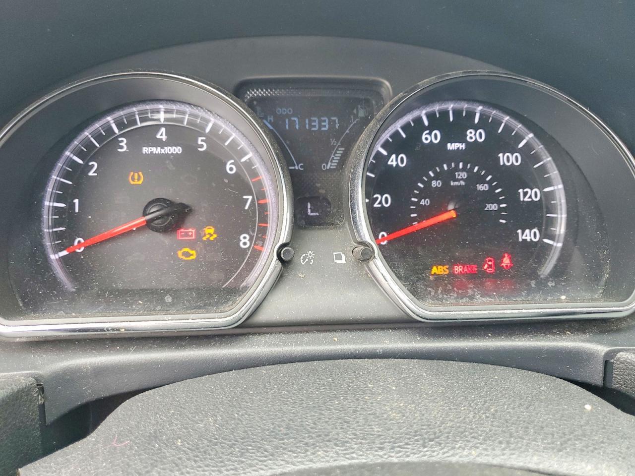 2018 NISSAN VERSA