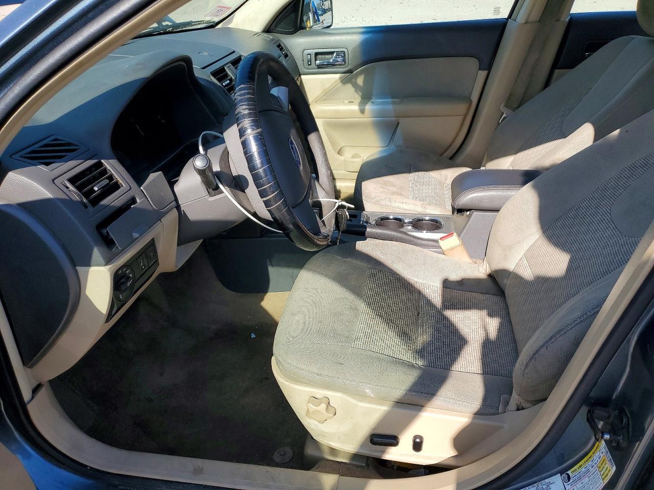 2011 FORD FUSION