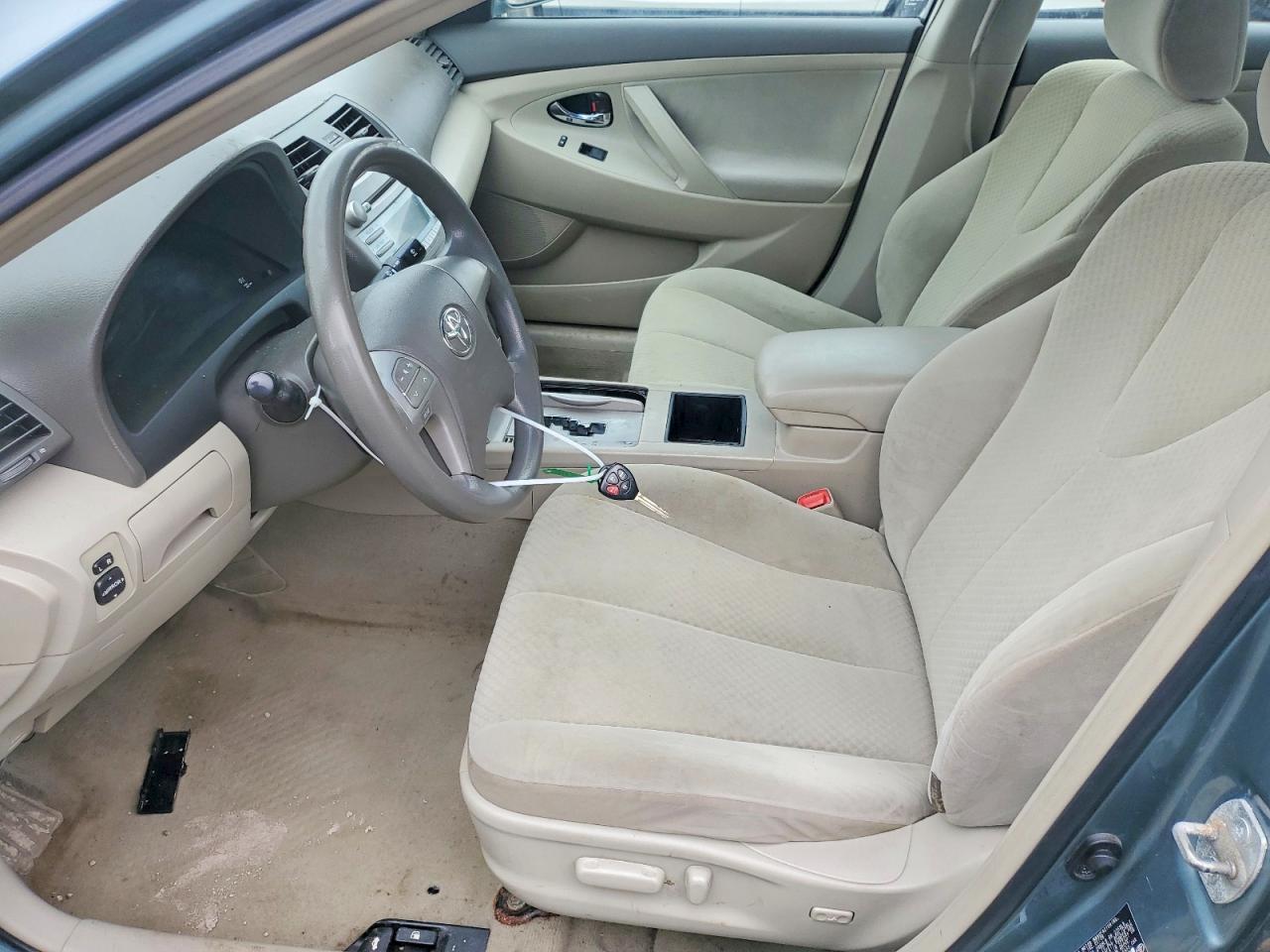 2009 TOYOTA CAMRY