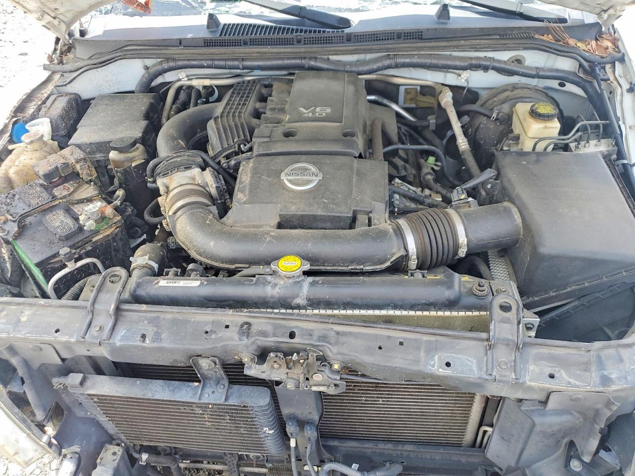 2015 NISSAN Frontier