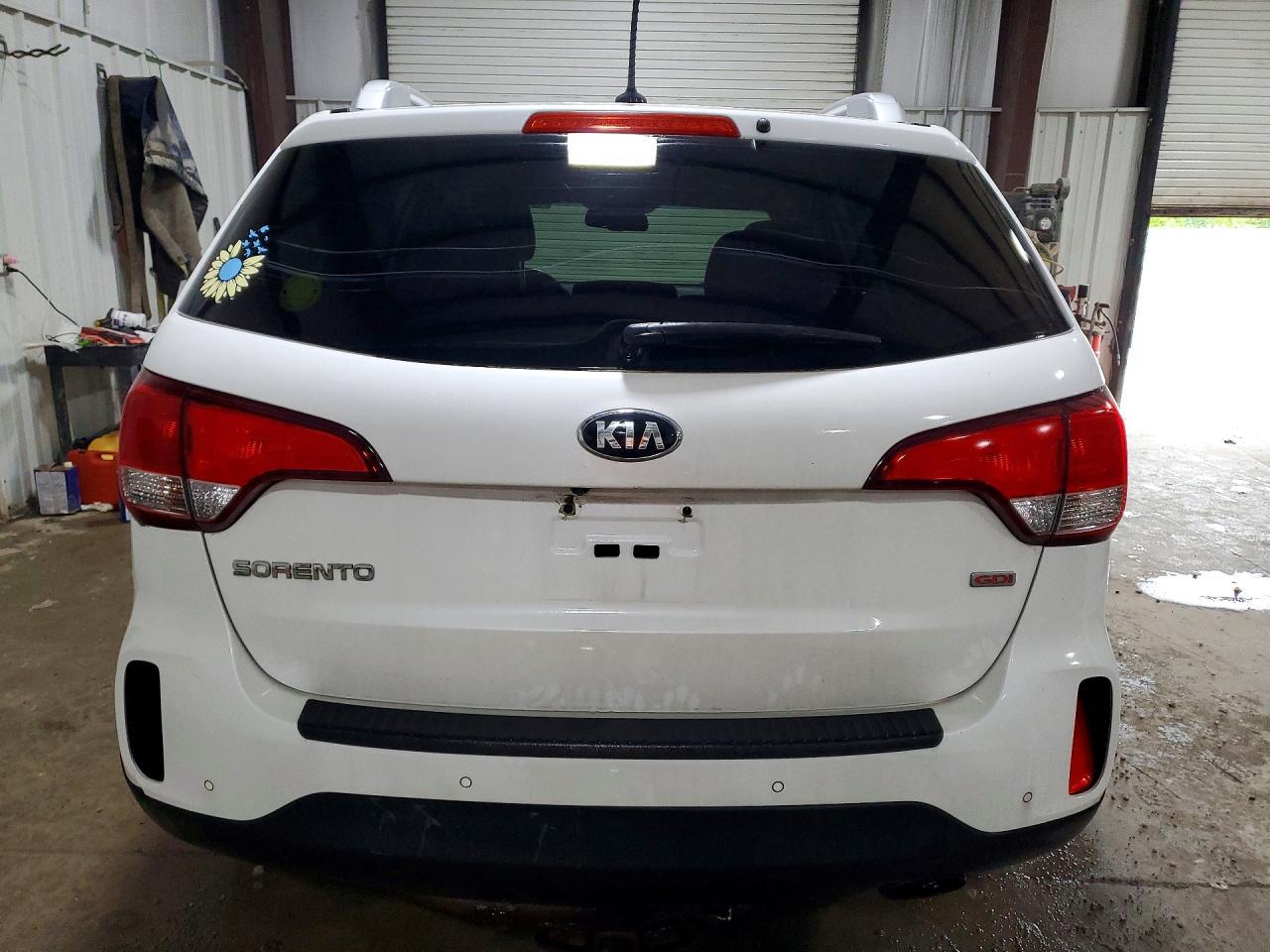 2015 KIA SORENTO