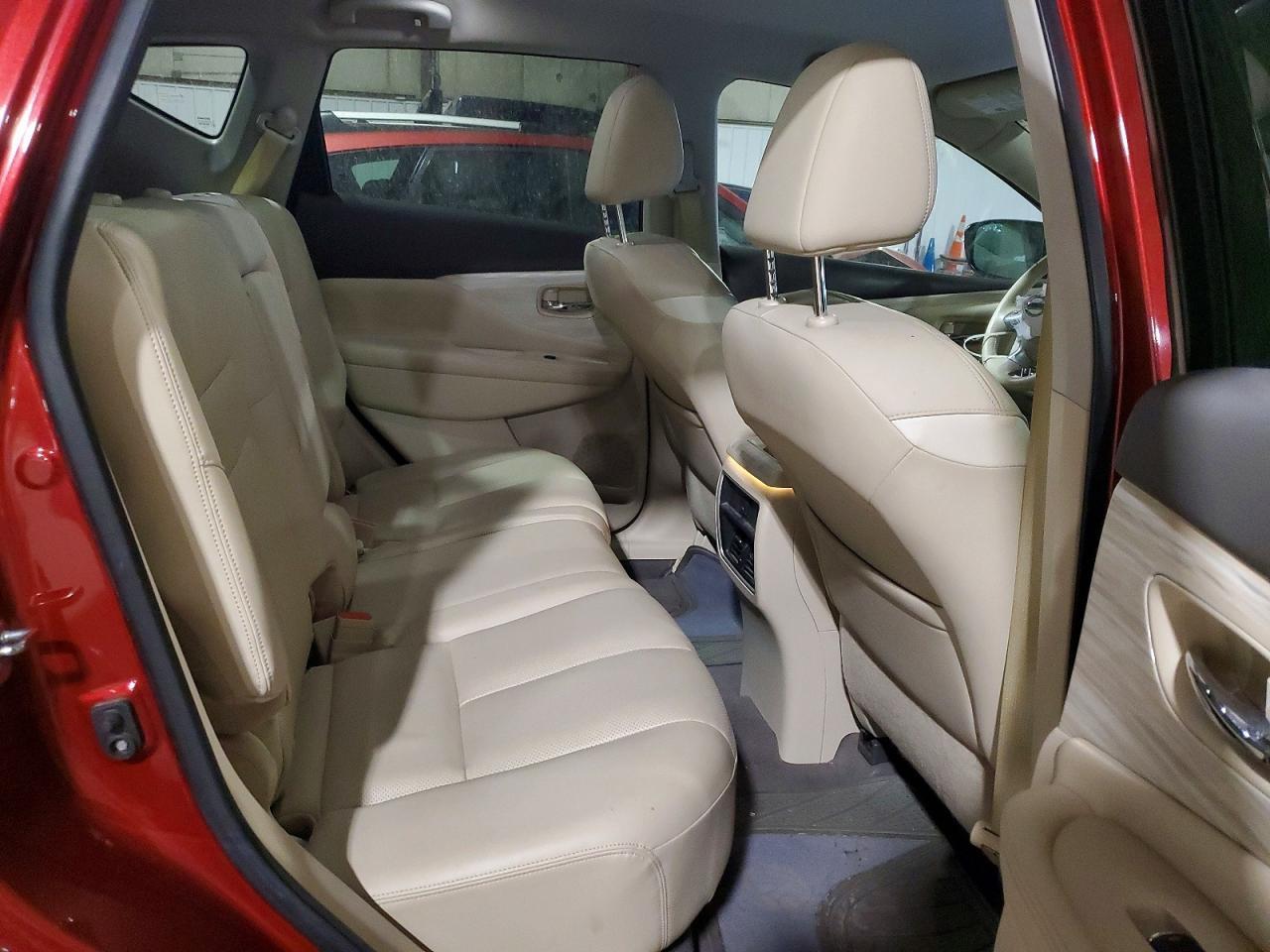 2016 NISSAN MURANO