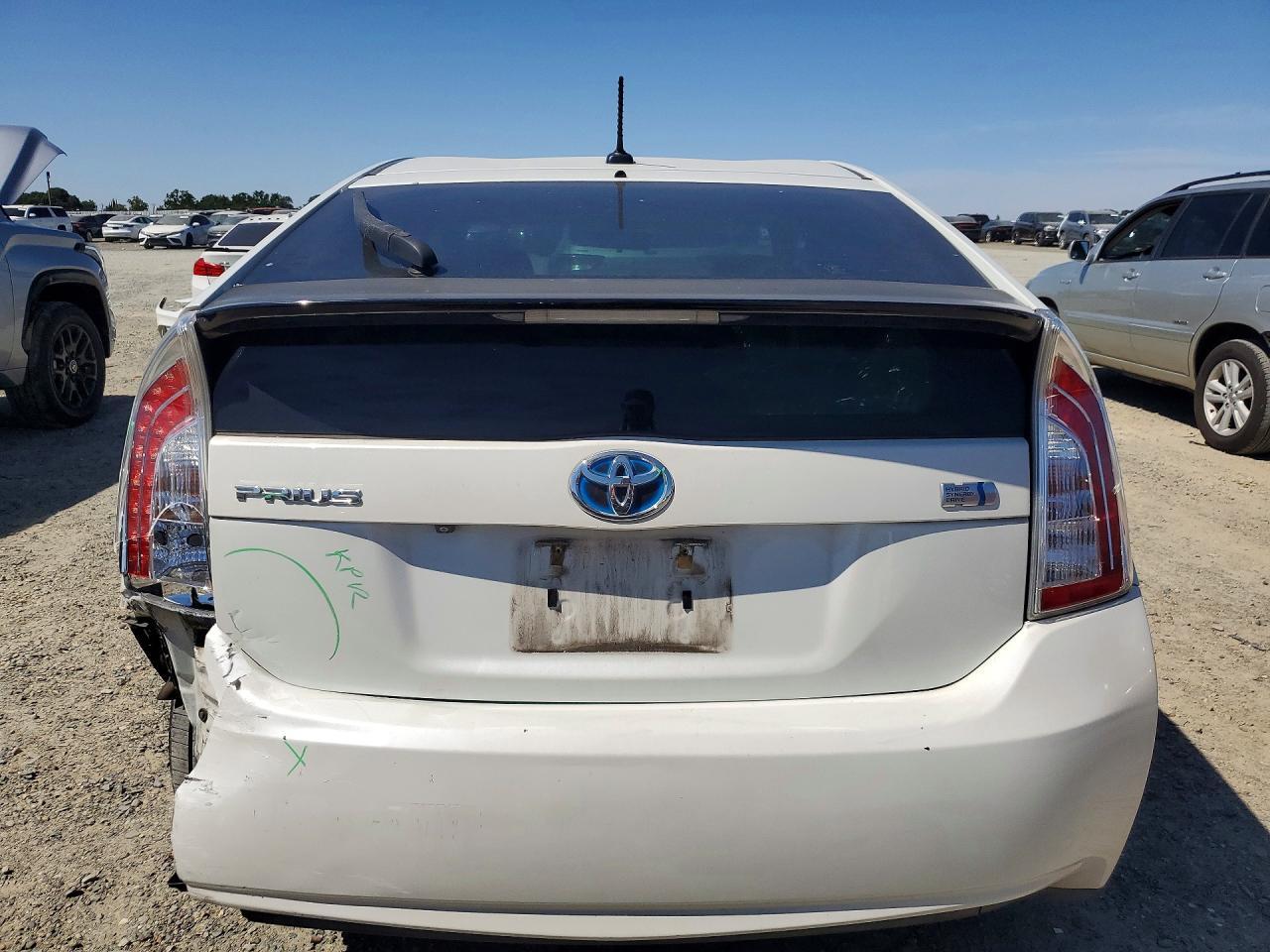 2015 TOYOTA PRIUS