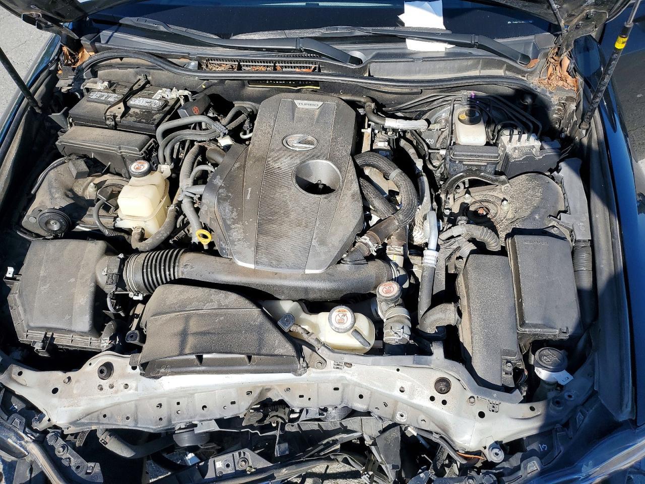 2018 LEXUS IS 300