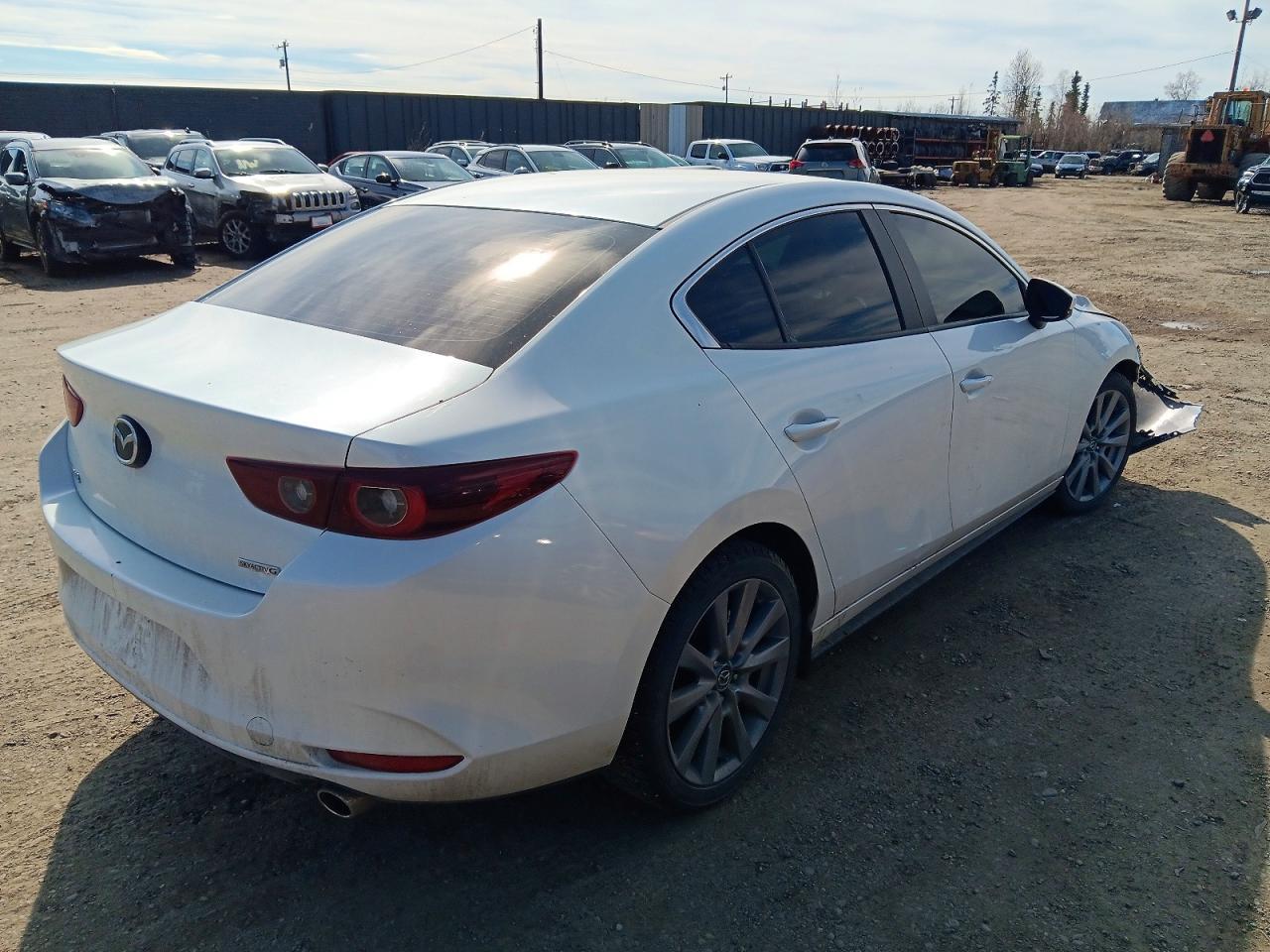 2022 MAZDA 3