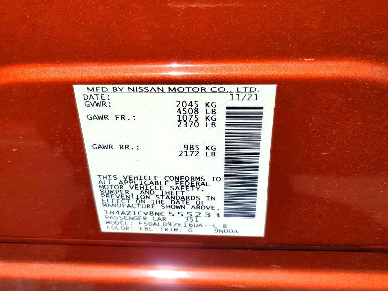 2022 NISSAN LEAF