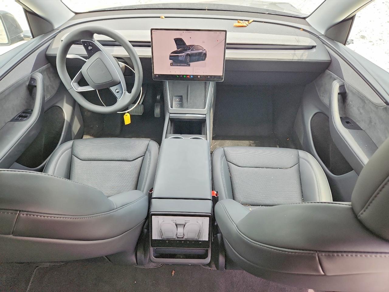 2026 TESLA Model Y