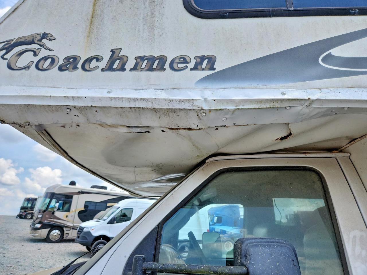 2004 FORD Coachmen