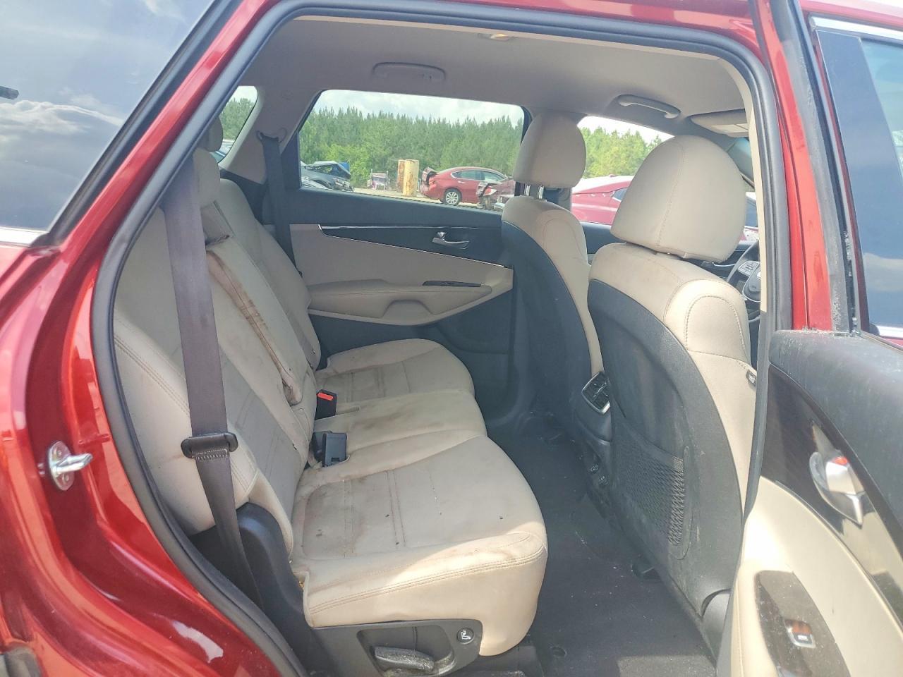 2020 KIA SORENTO