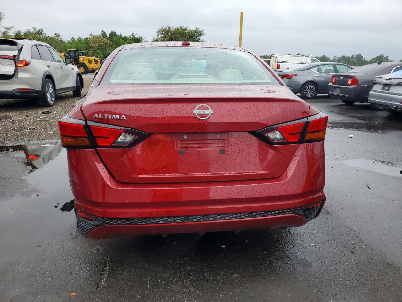 2025 NISSAN ALTIMA