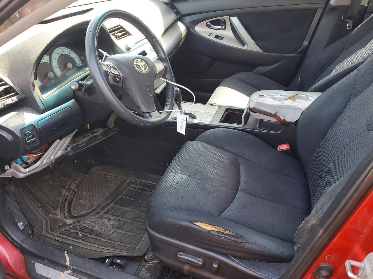 2010 TOYOTA CAMRY