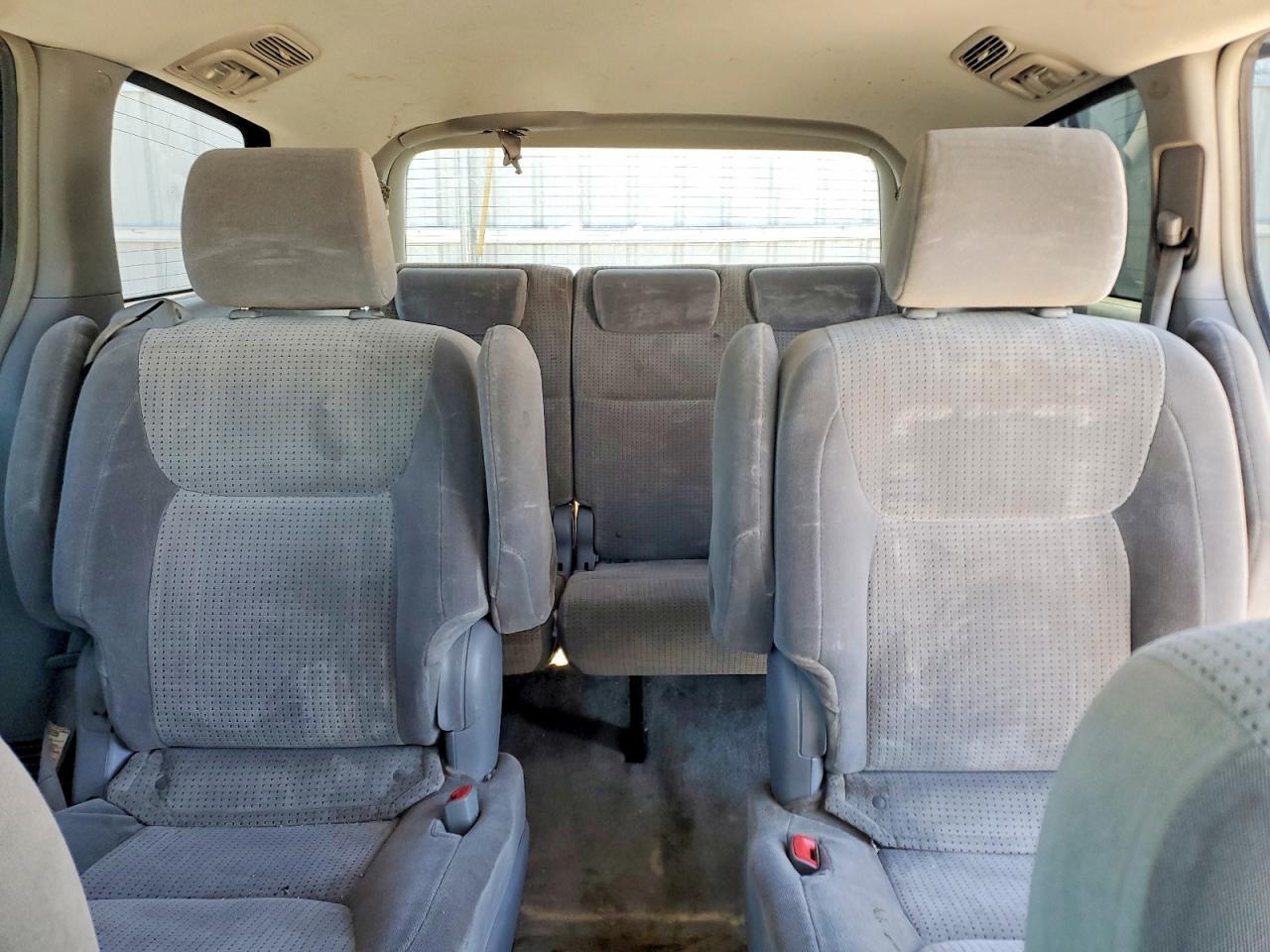 2006 TOYOTA SIENNA