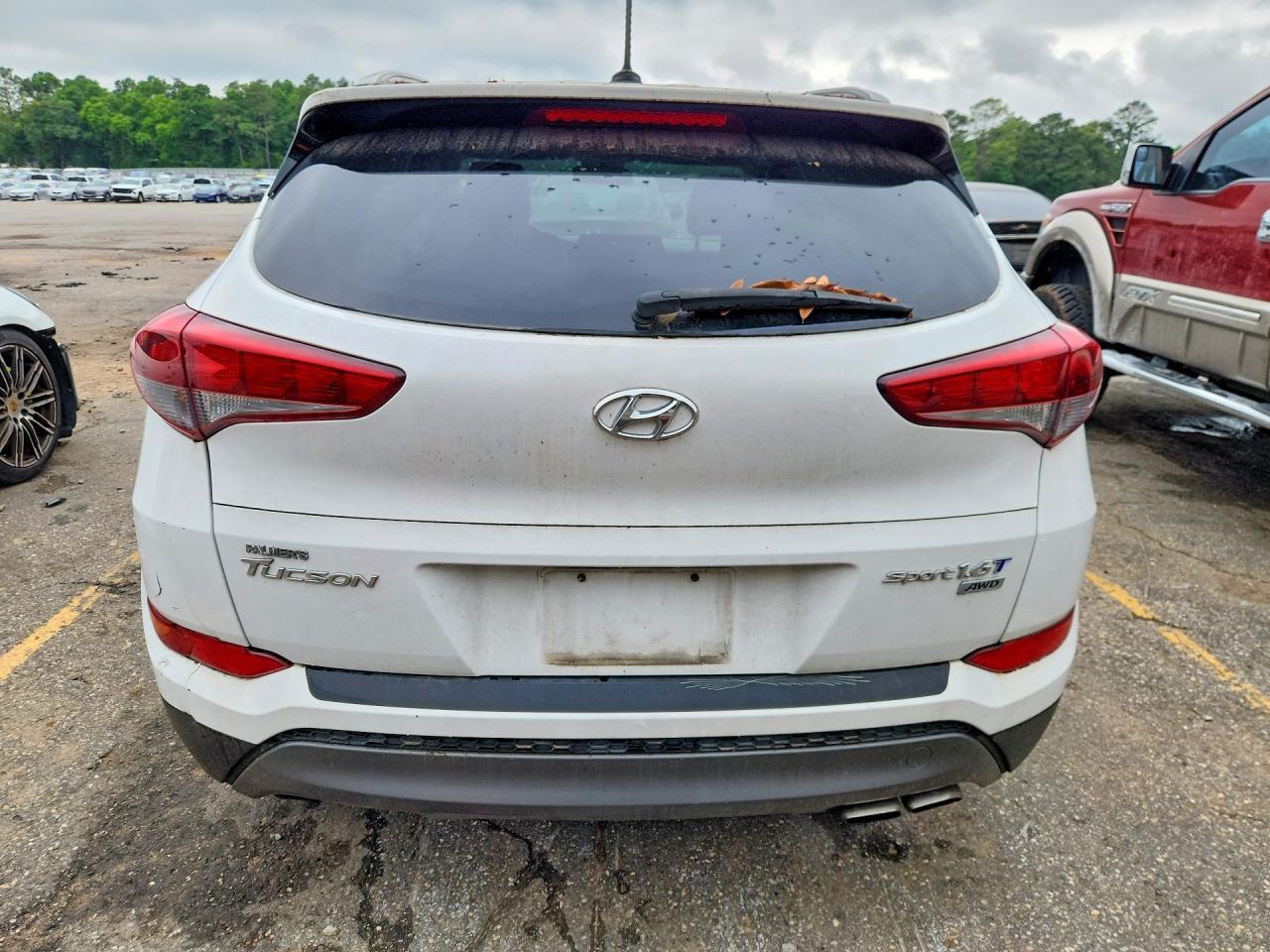 2016 HYUNDAI TUCSON