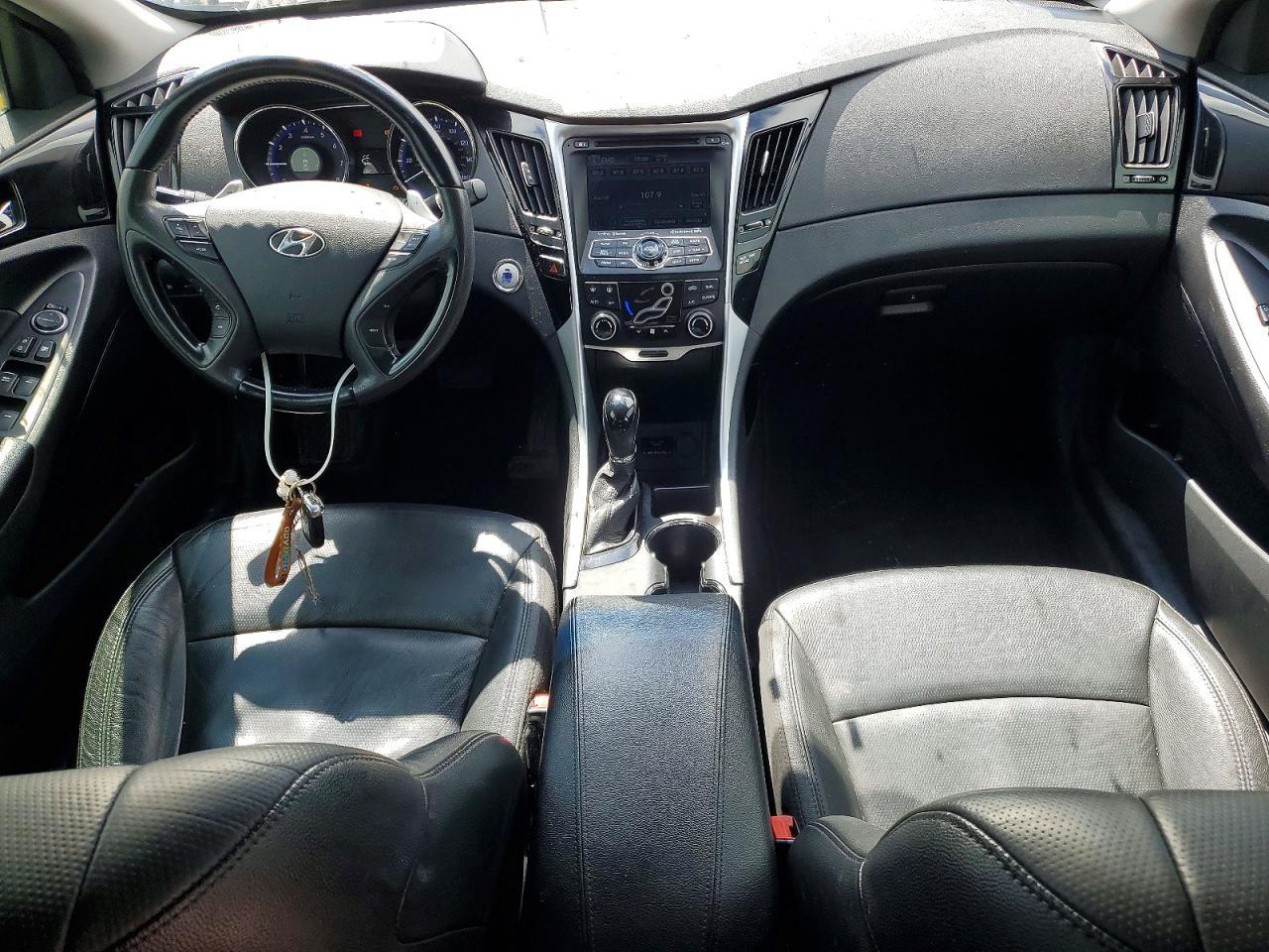 2013 HYUNDAI SONATA