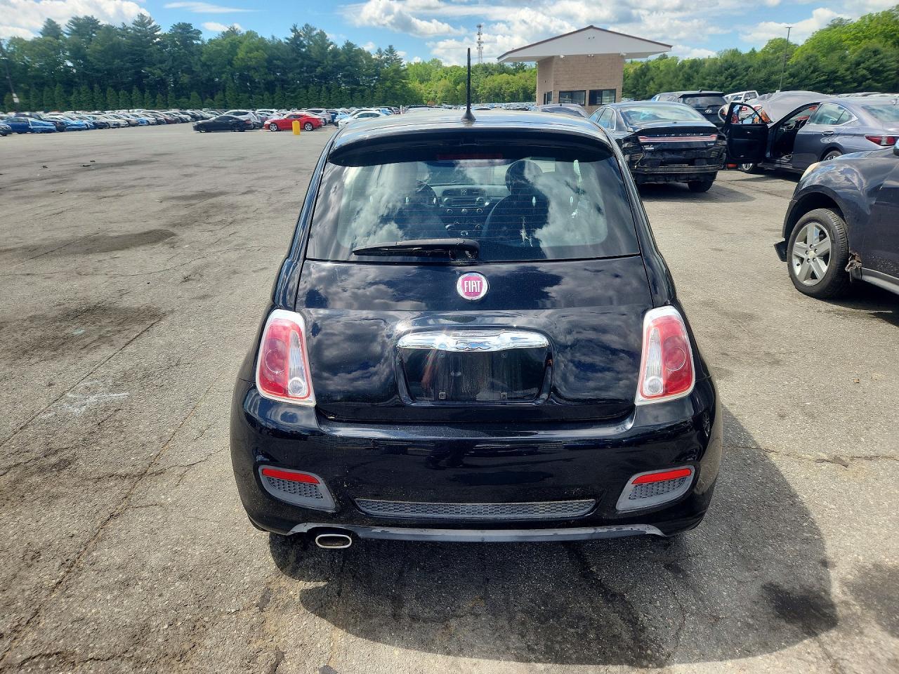 2015 FIAT 500
