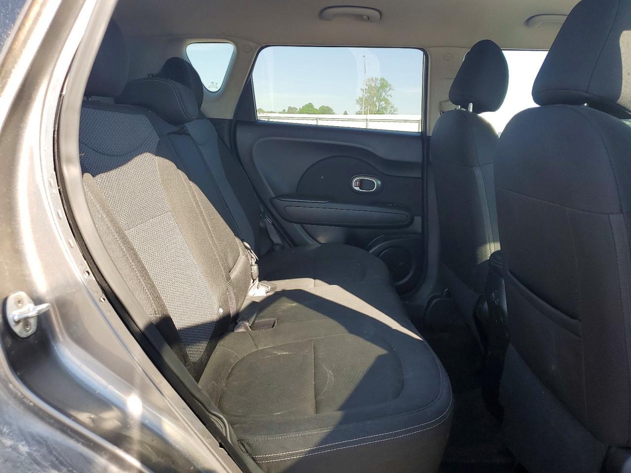 2017 KIA SOUL