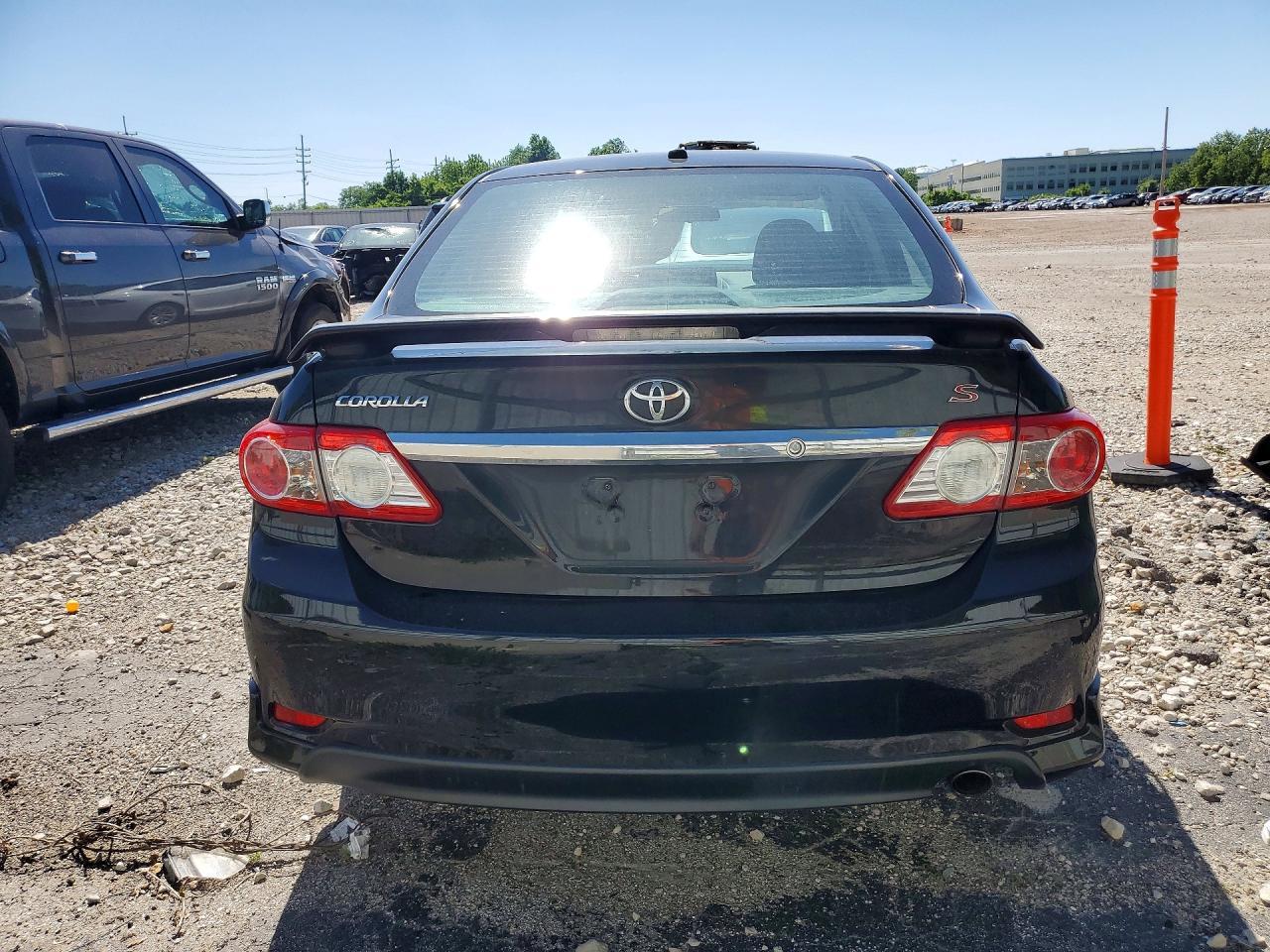2012 TOYOTA COROLLA