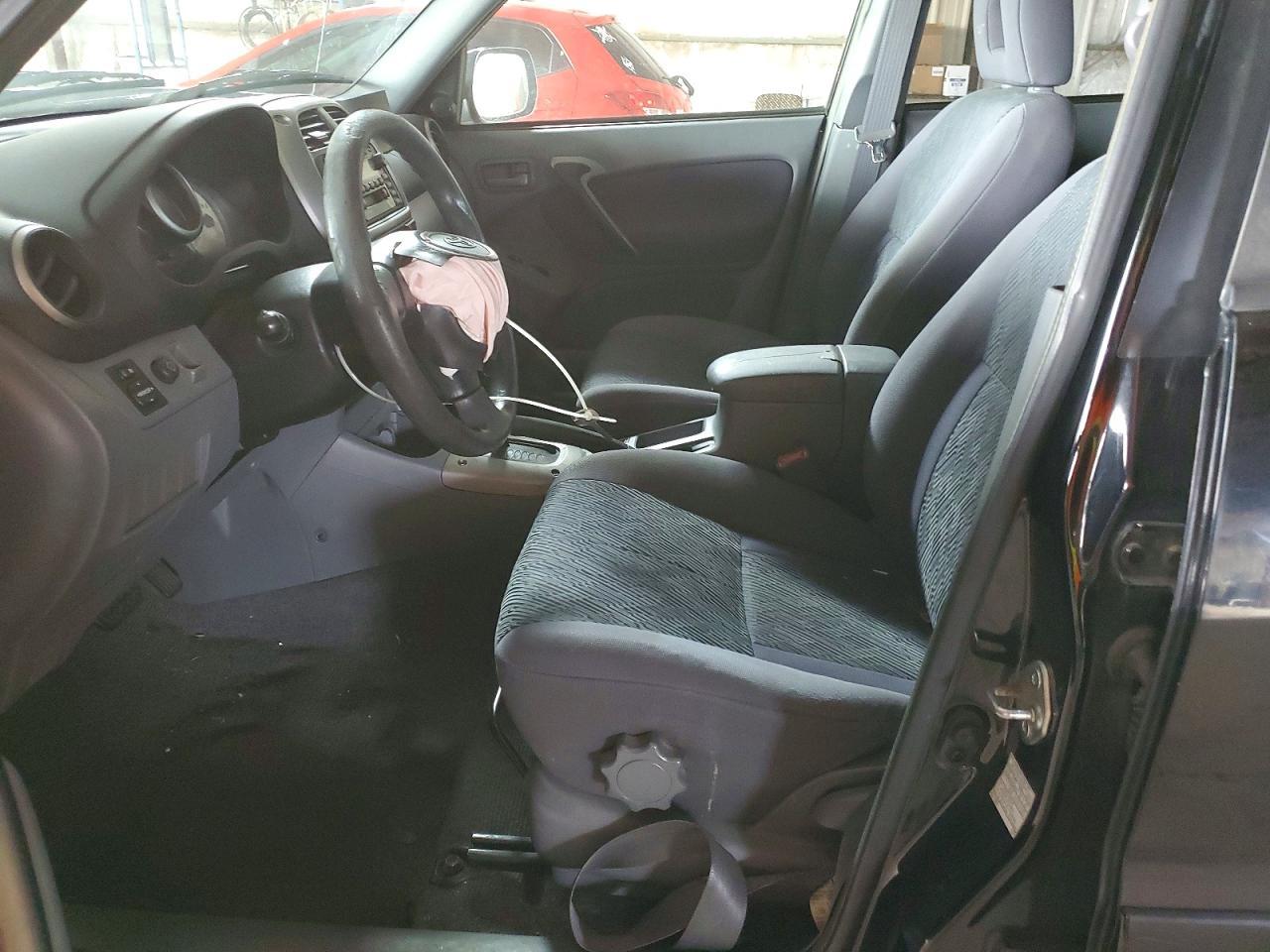 2002 TOYOTA RAV4