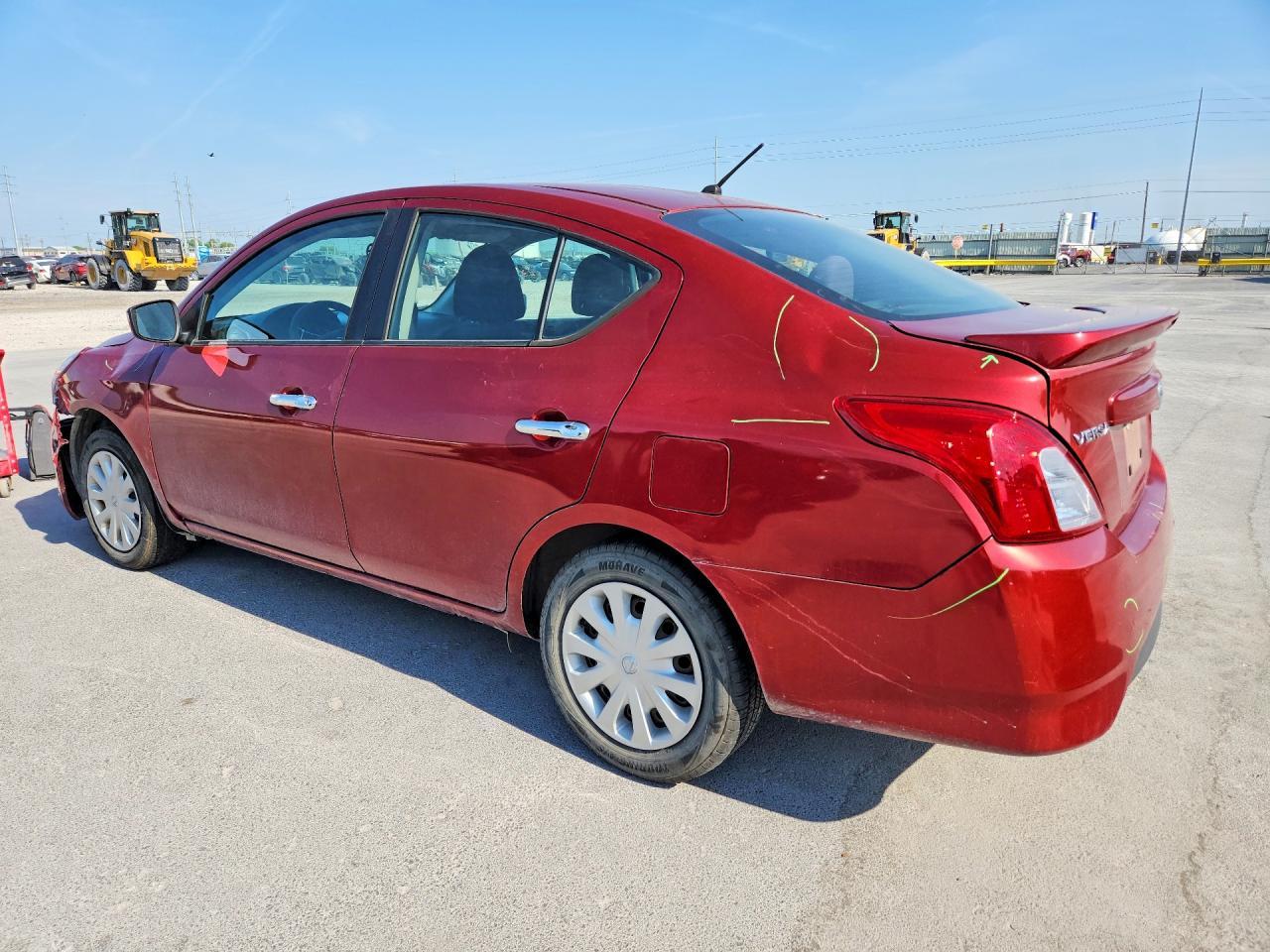 2017 NISSAN VERSA