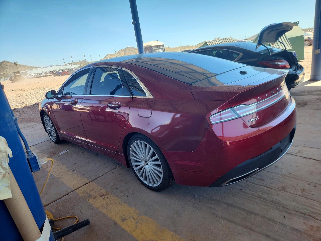 2017 LINCOLN MKZ