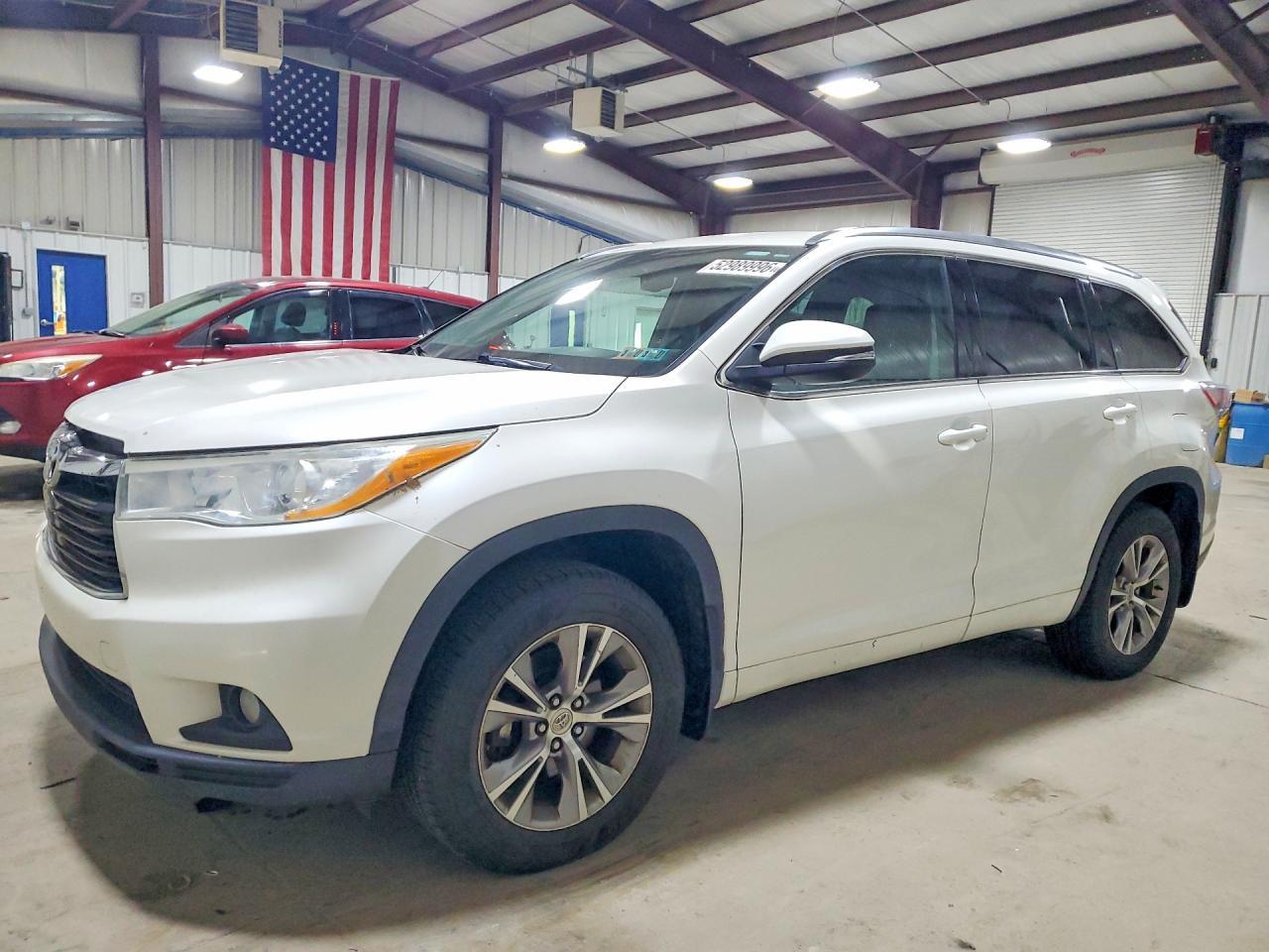 2014 TOYOTA HIGHLANDER